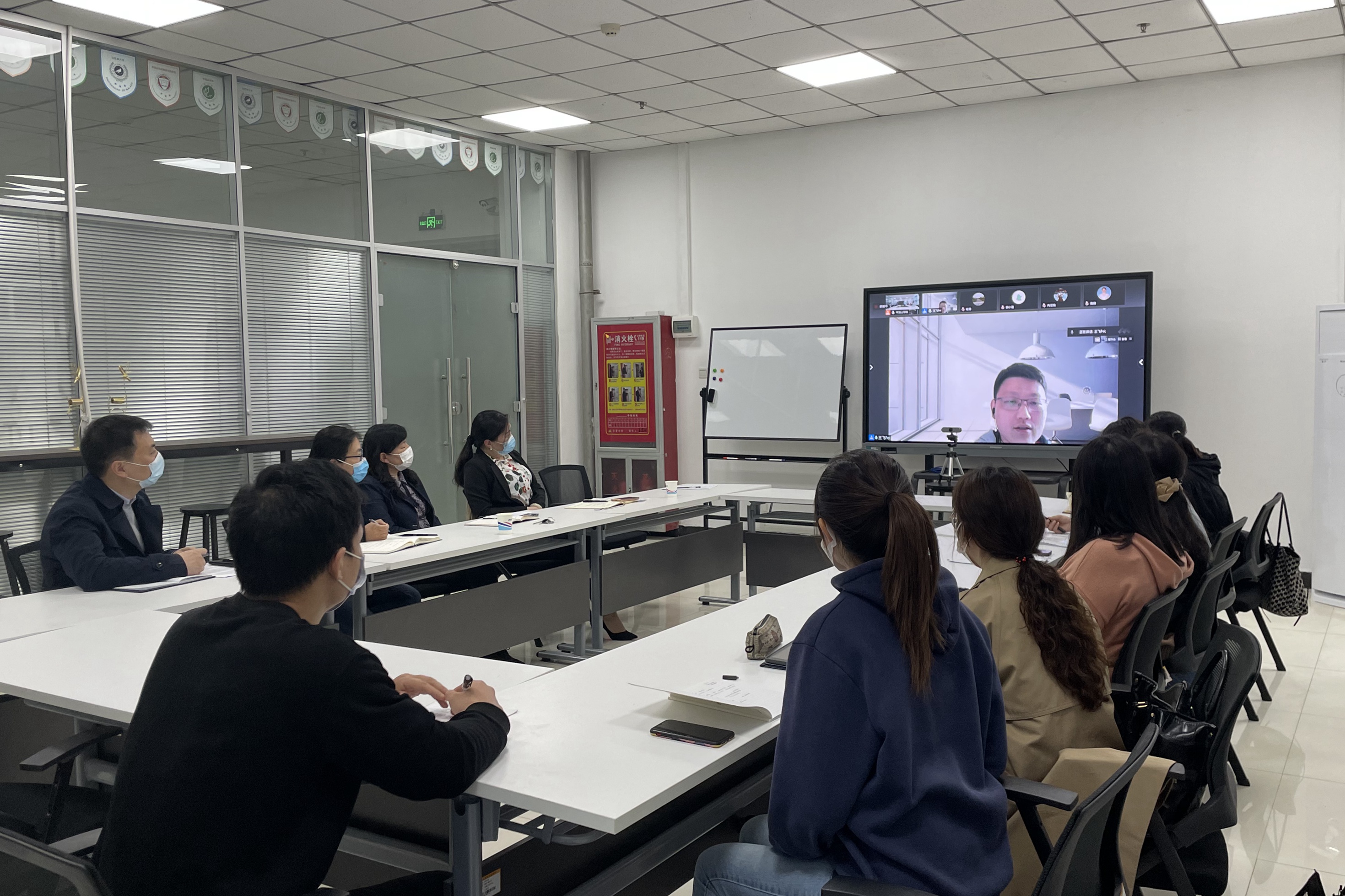 云上平顶山新闻客户端平顶山新闻联播在线观看-第1张图片-太平洋在线下载